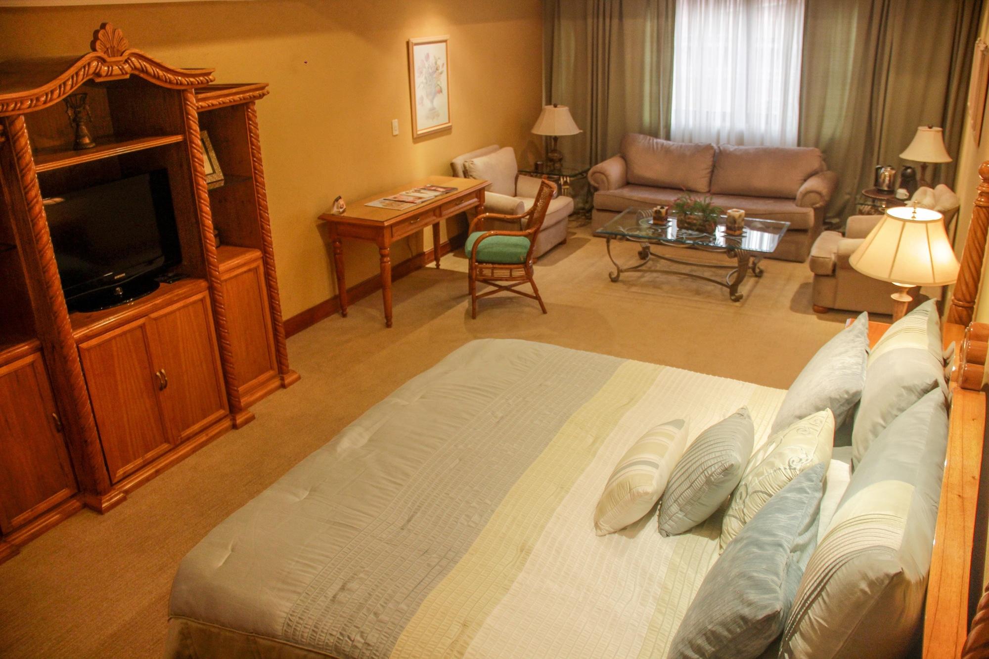 Granados Park Hotel Asuncion Ngoại thất bức ảnh