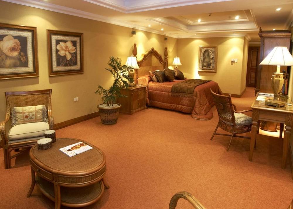 Granados Park Hotel Asuncion Ngoại thất bức ảnh